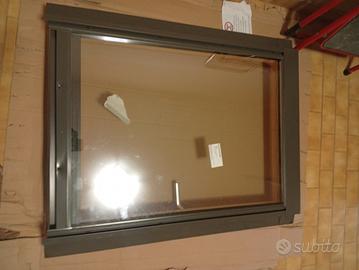 finestra da tetto modello velux Claus side