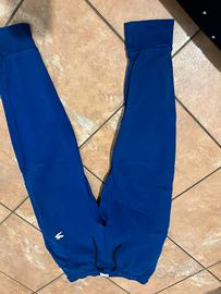 stock felpe pantaloni t-shirt e pantaloncini
