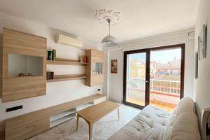 Semindipendente su più livelli con terrazza 