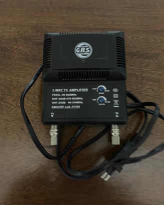 Amplificatore antenna TV digitale terrestre