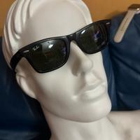 Ray Ban wayfarer square