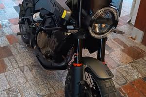 Husqvarna svartpilen 401 anno 2025