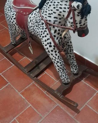 Grande cavallo a dondolo appaloosa