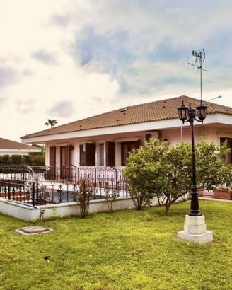 Villa di 307 m² con più di 5 locali a Ragusa