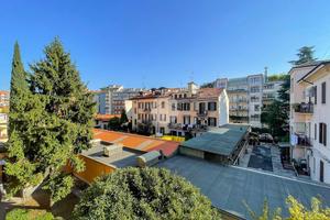 MONOLOCALE A MILANO