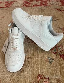 Nike Air Force 1 07 Classic Low-Top, Bianco/44