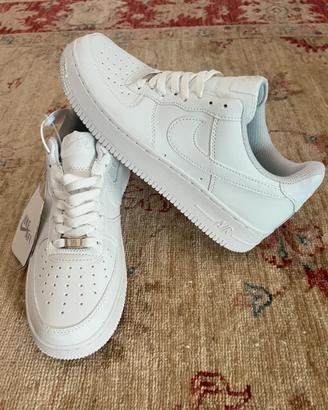 Nike Air Force 1 07 Classic Low-Top, Bianco/44