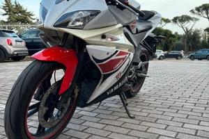 Yamaha YZF R-125
