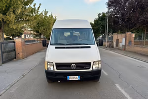 Volkswagen LT 35 2.5 TDI per trasporto disabili