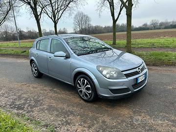 Opel astra automatica