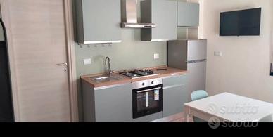 Stazione centrale monolocale arredato si residenza