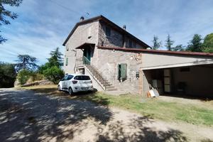 CASA SEMINDIPENDENTE A MERCATO SARACENO