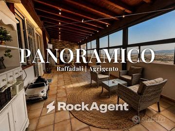 Attico / Mansarda di 133 m² con 4 locali a Raffada