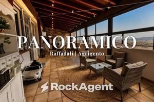 Attico / Mansarda di 133 m² con 4 locali a Raffada