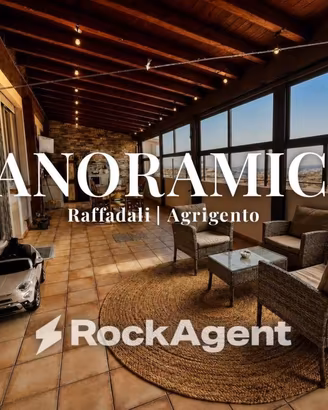 Attico / Mansarda di 133 m² con 4 locali a Raffada
