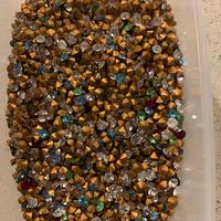 PIETRE COLORATE TIPO ZIRCONI PER BIGIOTTERIA