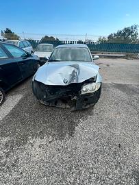 Ricambi BMW SERIE 1 116i anno 2005  incidentata