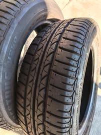 Gomme Bridgestone B250 Estive 185 60 R15