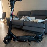 Monopattino DUCATI PRO 3