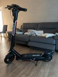 Monopattino DUCATI PRO 3