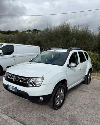 Dacia Duster Laureate 1.6 Benzina/GPL – 2014