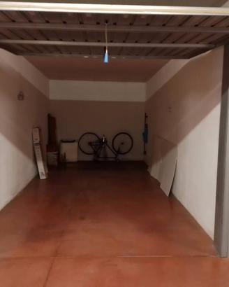 Garage San Benedetto Del Tronto (AP) Via Carducci