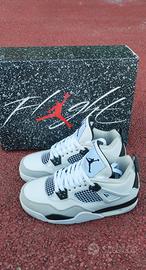 Jordan 4 Retro Military Black EU 40