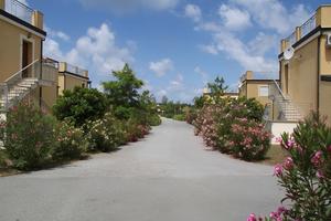 Monolocale con giardino e accesso alla spiaggia