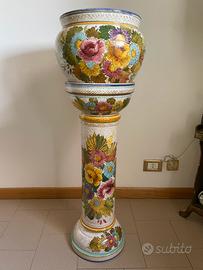 Colonna con vaso in ceramica Deruta fatto a mano