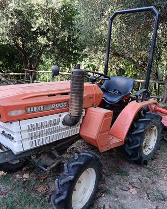 kubota b1200
