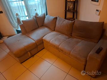 Divano 3 posti con chaise longue