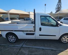 Doblò 1.6 MJT 105CV Work-UP 3 POSTI