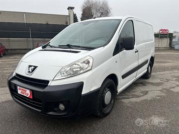 Peugeot Expert 2.0 HDi 120CV