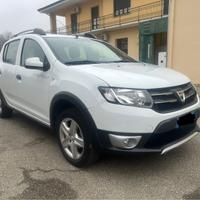 Dacia sandero stepway 90 cv 0.9 neopatentati