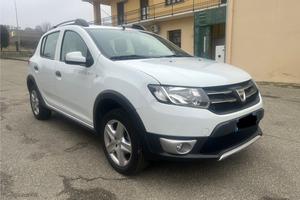 Dacia sandero stepway 0.9 neopatentati