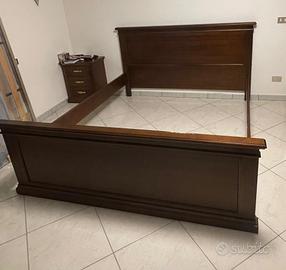 Struttura bordo letto matrimoniale in legno pieno