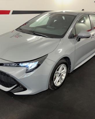Toyota Corolla 1.8 Hybrid Business Tech