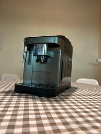 De’Longhi Magnifica Evo macchina caffè automatica