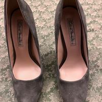 Scarpe camoscio nuove