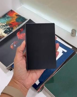 io Samsung fold 8 