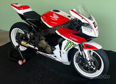 CBR 1000 RR