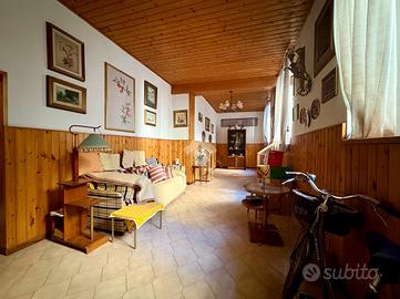 CASA INDIPENDENTE A CREMA