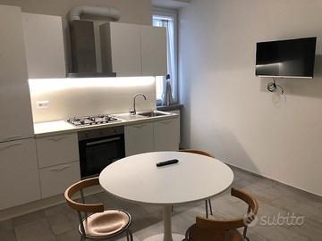 Stanza singola con bagno x studenti-tor vergata