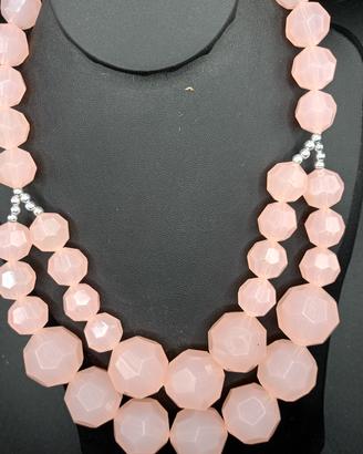 collana con grandi perle simil quarzo rosa 