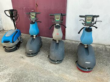 Lavasciuga pavimenti pronte uso DISPONIBILI