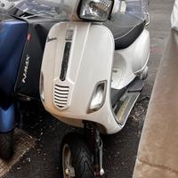 Vespa 150 2009