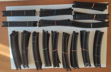 Lotto di 156 binari di plastica scala H0.