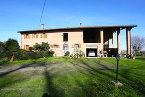 VILLA SINGOLA A ANZOLA DELL'EMILIA