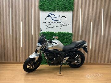 YAMAHA FZ6 FZ-6 S2 - 2009 / DA 79€ AL MESE