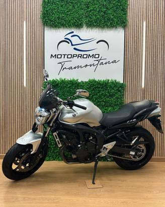 YAMAHA FZ6 FZ-6 S2 - 2009 / DA 79€ AL MESE